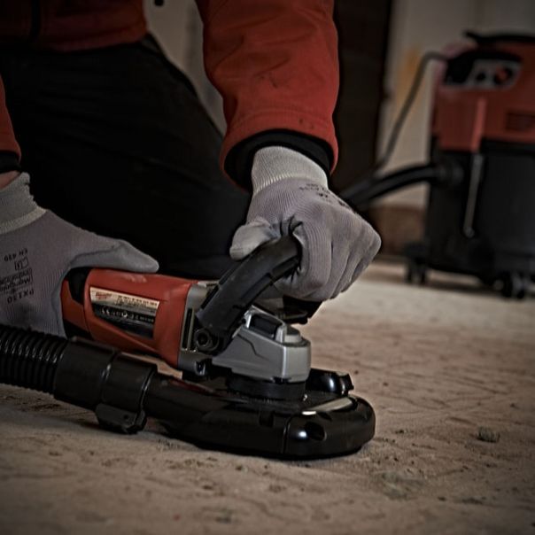 MILWAUKEE Ugaona brusilica sa odsisavanjem 125mm 1550W - AGV 15-125 XE DEG-SET - 4933448830