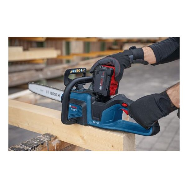 BOSCH Aku lančana testera GKE 18V-40 - bez baterije i punjača - 06008D3000