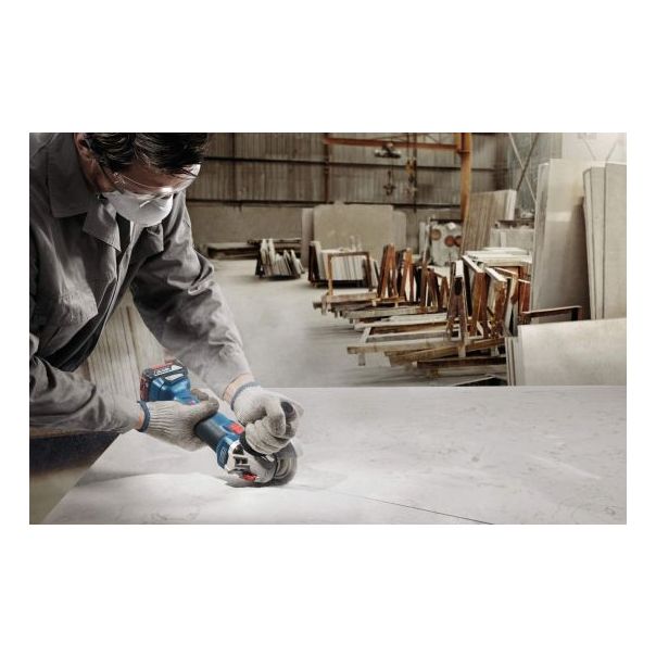 BOSCH Aku ugaona brusilica GWS 18V-10 2x5,0AhM L-Boxx PROtection 125mm 06019J4101 - 06019J4101
