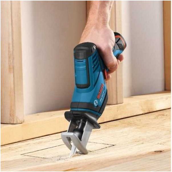 BOSCH Akumulatorska univerzalna testera GSA 12V-14 Solo, bez baterije i punjača - 060164L902