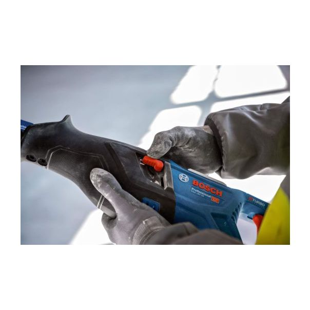 BOSCH Akumulatorska univerzalna testera - recipro GSA 185-Li Solo; bez baterije i punjača - 06016C0020