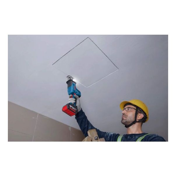 BOSCH Aku univerzalna testera-recipro GSA 18V-24 - bez baterije i punjača 06016A5100 - 06016A5100-1