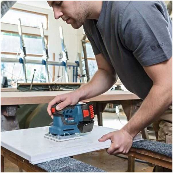 BOSCH Akumulatorska vibraciona brusilica-šlajferica GSS 18V-10 Solo, bez baterije i punjača - 06019D0200