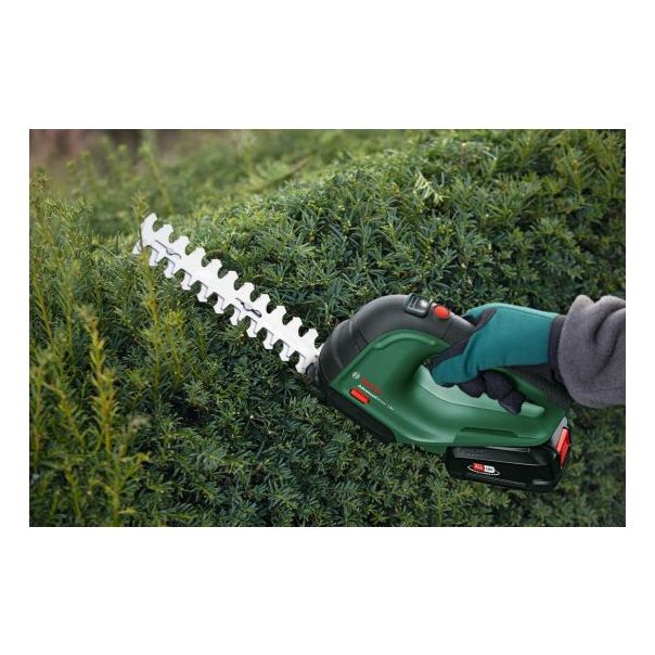 BOSCH Aku makaze za travu i žbunje AdvancedShear 18V-10 - bez baterije i punjača - 0600857001