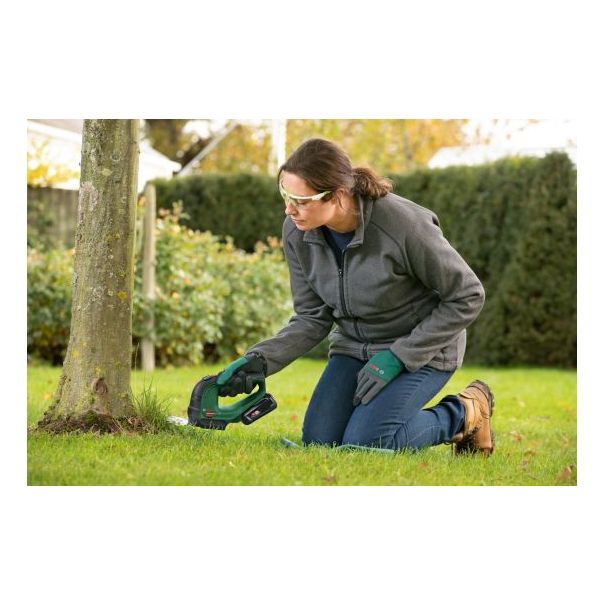 BOSCH Aku makaze za travu i žbunje AdvancedShear 18V-10 - bez baterije i punjača - 0600857001