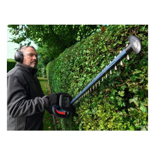 BOSCH Aku makaze za živu ogradu GHE 18V-50 (II) - bez punjača i baterije - 06008C9600