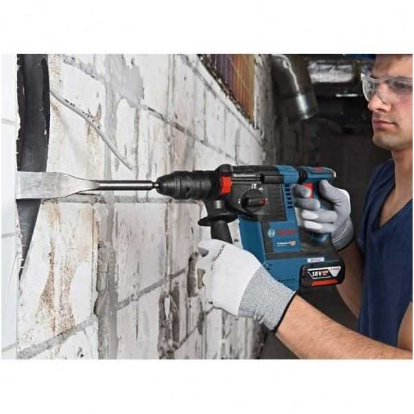 BOSCH Aku elektro-pneumatski čekić/bušilica GBH 18V-26 F Solo, bez baterija, sa dodatnim futerom - 0611910000