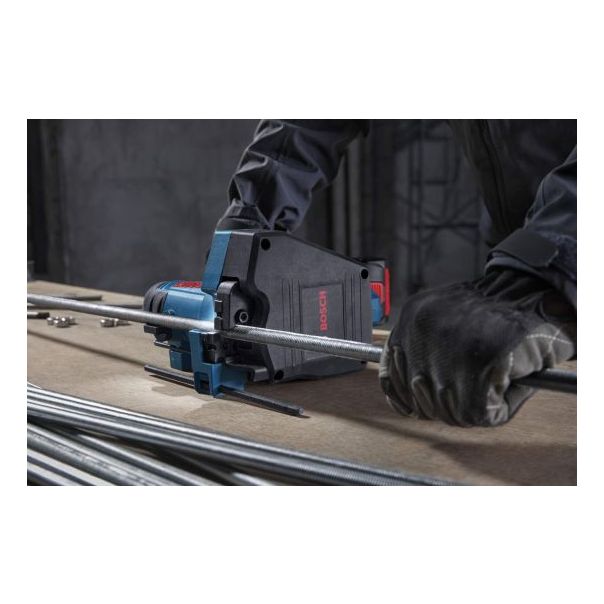 BOSCH Aku sekač navojnih šipki GGC 18V-12 - bez baterije i punjača 06019M8000 - 06019M8000