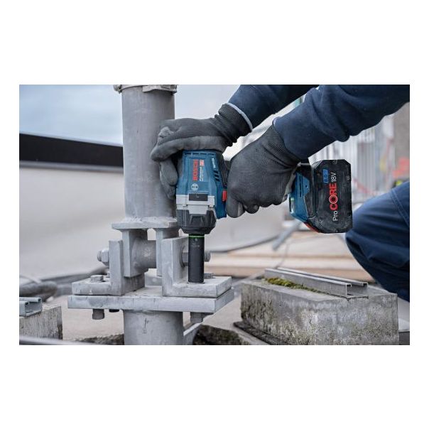 BOSCH Aku udarni odvrtač GDS 18V-750 C; 2x8,0Ah ProCore + punjač + L-BOXX 136 06019L9002 - 06019L9002