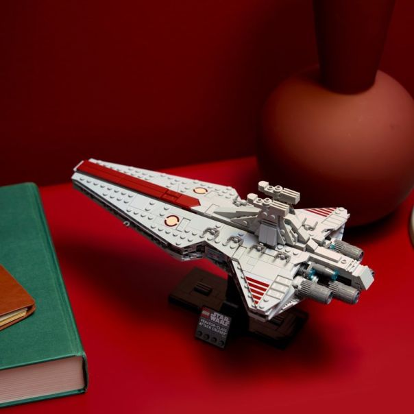 LEGO 75441 Napadačka krstarica klase Venator - EP3092728