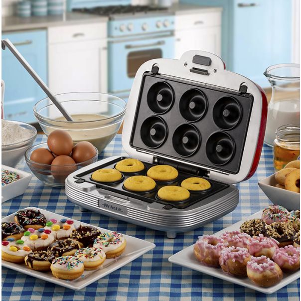 ARIETE Aparat za sendviče, mafine I krofne AR1972RD - AR1972