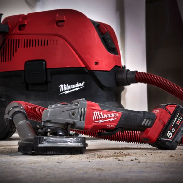 MILWAUKEE Usisivač 30L 1200W - AS30LAC - 4933459411