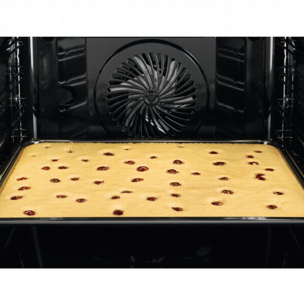 AEG Ugradna rerna sa ventilatorom BEB331110M - BEB331110M