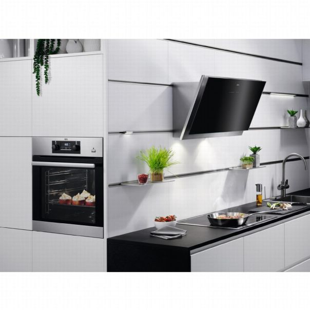 AEG Ugradna rerna sa ventilatorom BPB351120M - BPB351120M