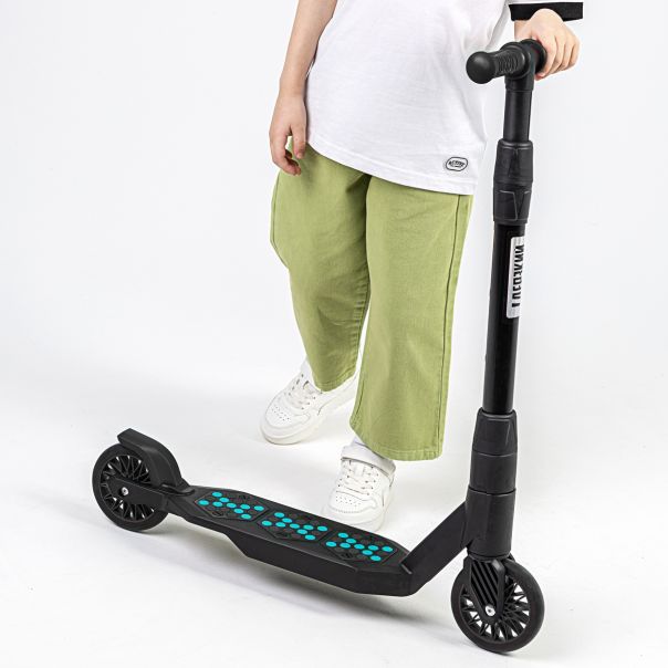 DERZKY Trotinet Bro 6-11 godina crna - Bro-01-19