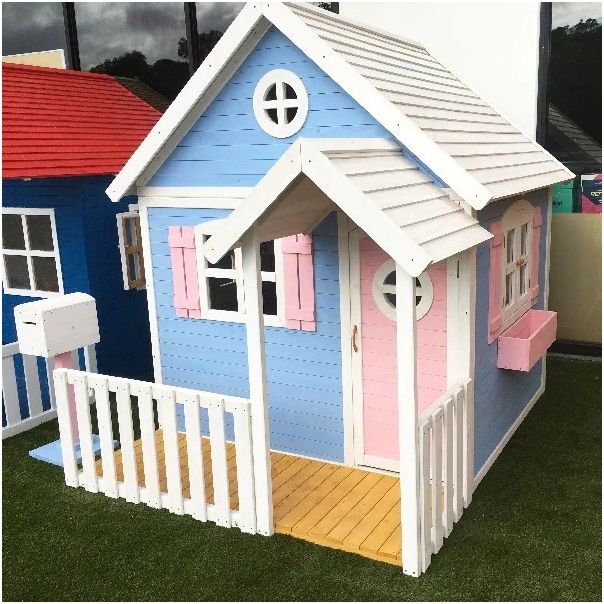 Velika drvena dečija kućica sa verandom KINDER HOME - C181-1