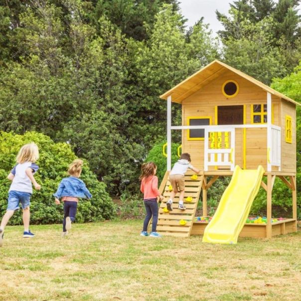 KINDER HOME Velika dečija kućica sa peščanikom i toboganom, za igru na otvorenom u dvorištu i bašti - C225