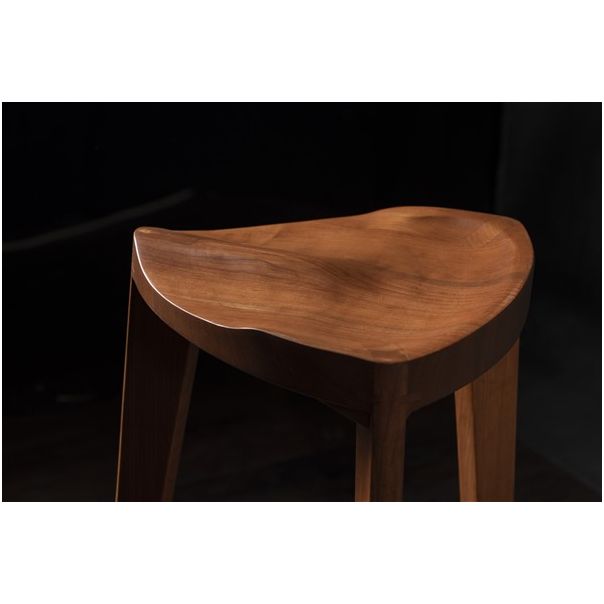 MEDA FURNITURE Drvena barska stolica Terca Trešnja - TresTerIzd35