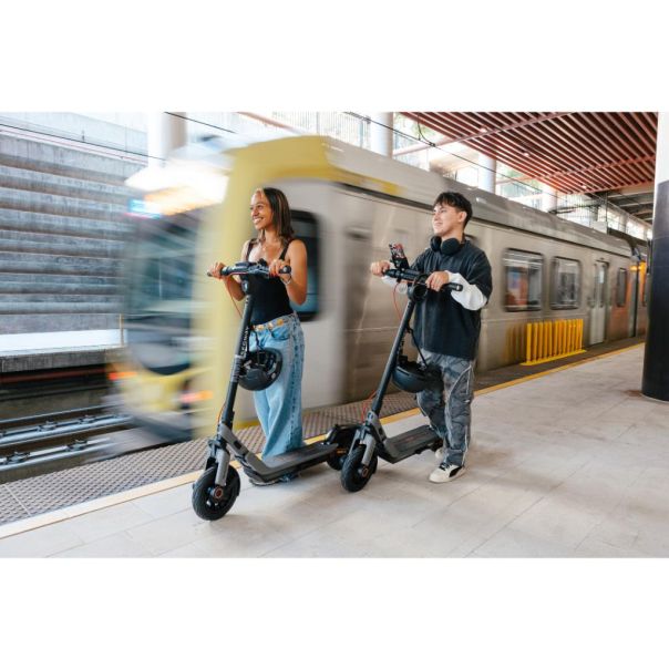 Elektricni trotinet SEGWAY NINEBOT E3 Pro E Silver - EP3192246