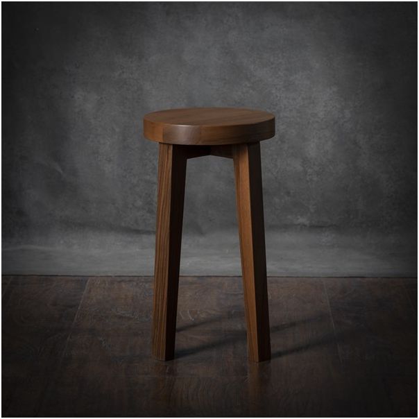 MEDA FURNITURE Orahov krug – pomoćni stočić - StoKrug45