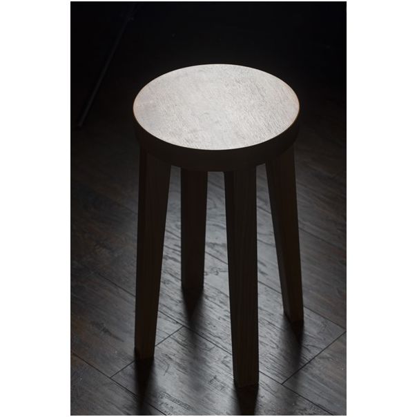 MEDA FURNITURE Orahov krug – pomoćni stočić - StoKrug45