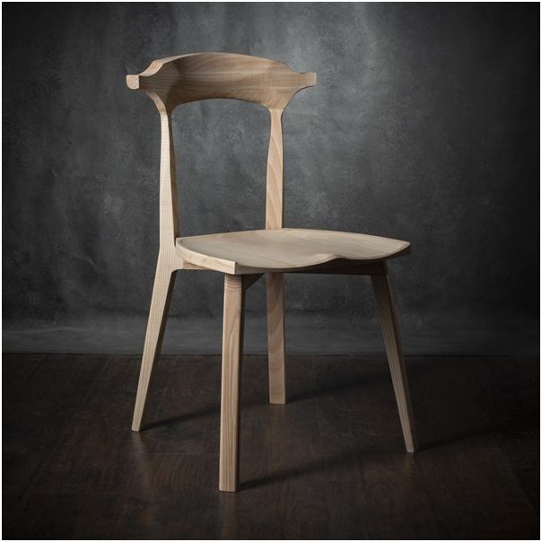 MEDA FURNITURE Luka – drvena stolica sa tapaciranim sedištem - TakuIzd45