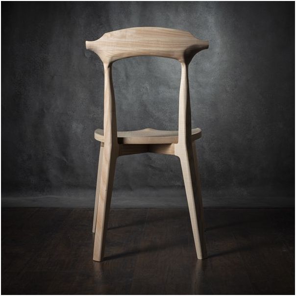 MEDA FURNITURE Luka – drvena stolica sa tapaciranim sedištem - TakuIzd45