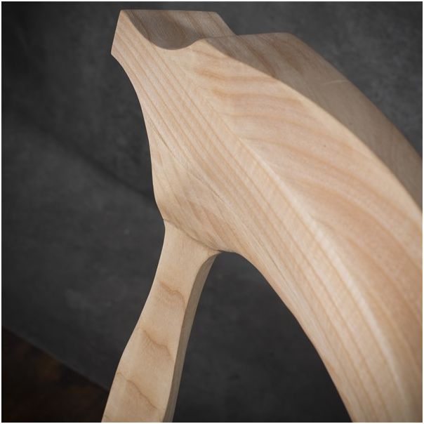 MEDA FURNITURE Luka – drvena stolica sa tapaciranim sedištem - TakuIzd45