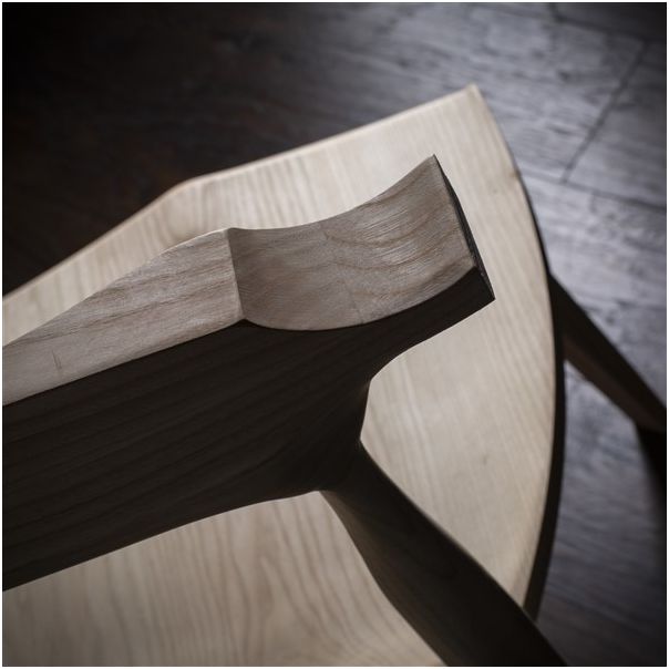 MEDA FURNITURE Luka – drvena stolica sa tapaciranim sedištem - TakuIzd45