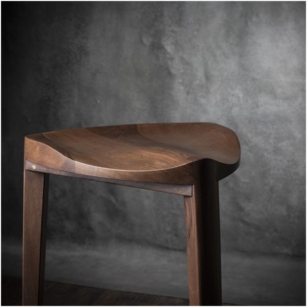 MEDA FURNITURE Drvena barska stolica Orah 40cm - OrahTerIzd40