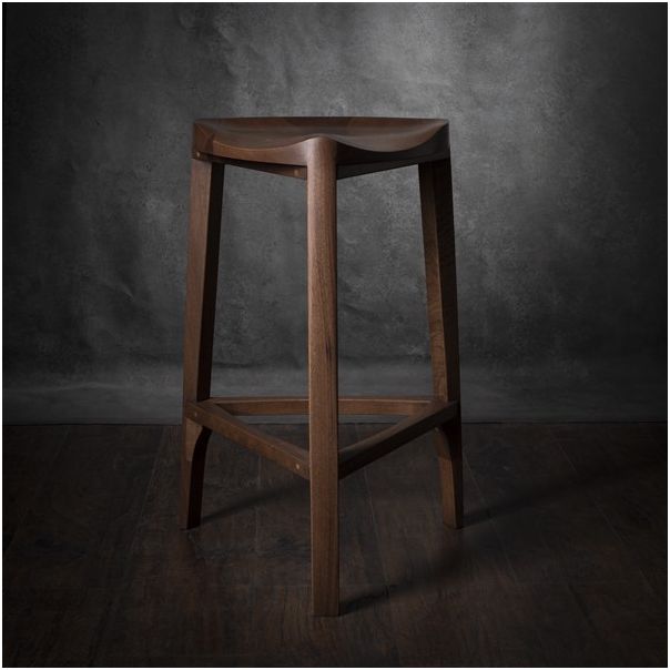 MEDA FURNITURE Drvena barska stolica Orah 40cm - OrahTerIzd40