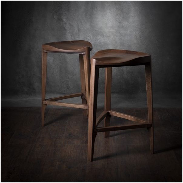 MEDA FURNITURE Drvena barska stolica Orah 40cm - OrahTerIzd40