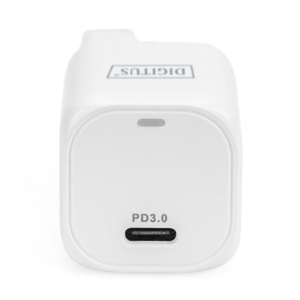 DIGITUS Mini univerzalni Kućni punjač 20W DA-10060, bela - DA-10060