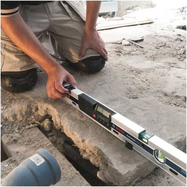 BOSCH Digitalni merač nagiba sa laserom GIM 60 L - 0601076900