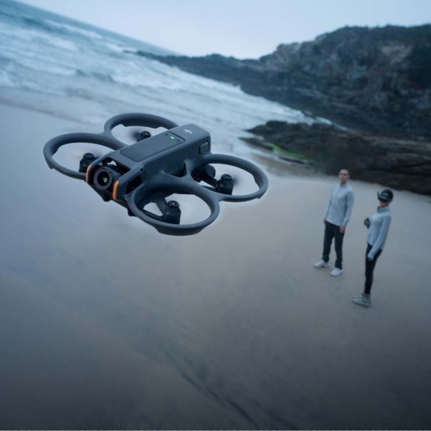 DJI Dron Avata 2 Fly More Combo i tri baterije, siva - EP1953851