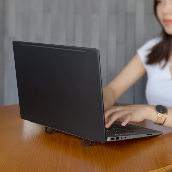 Dodatni podizaci za laptop Nillkin Bolster crni - 99810