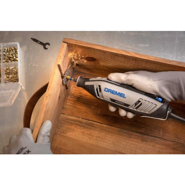 DREMEL Višenamenski alat 4250 3/45 sa 45 komada dodatnog pribora, F0134250JF - F0134250JF