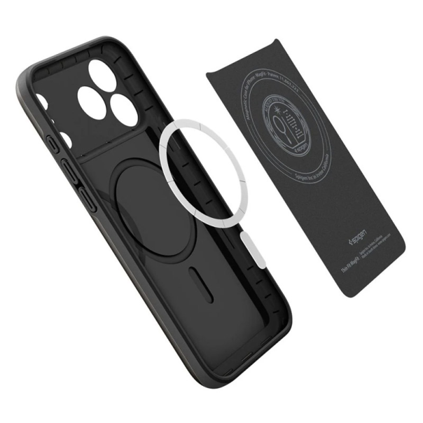 Maska za iPhone 17 Pro Spigen Thin Fit MagSafe crna - EP3097505