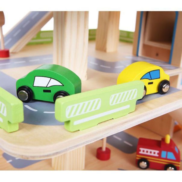 ECO TOYS Drvena garaža sa stazom i liftom - 1085-1-1-1-1