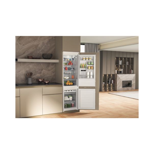 WHIRLPOOL Ugradni kombinovani fržider WHC18D011C1 SF - ELE03121