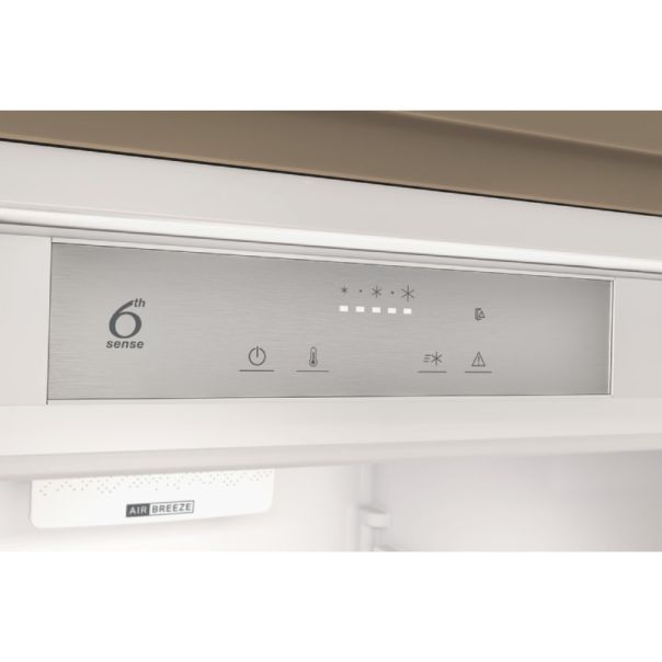 WHIRLPOOL Ugradni kombinovani frižider WNBB20SC22R - EP2880929