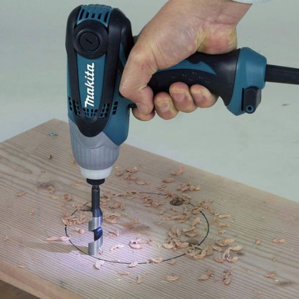 MAKITA Električni udarni odvijač TD0101F - TD0101F
