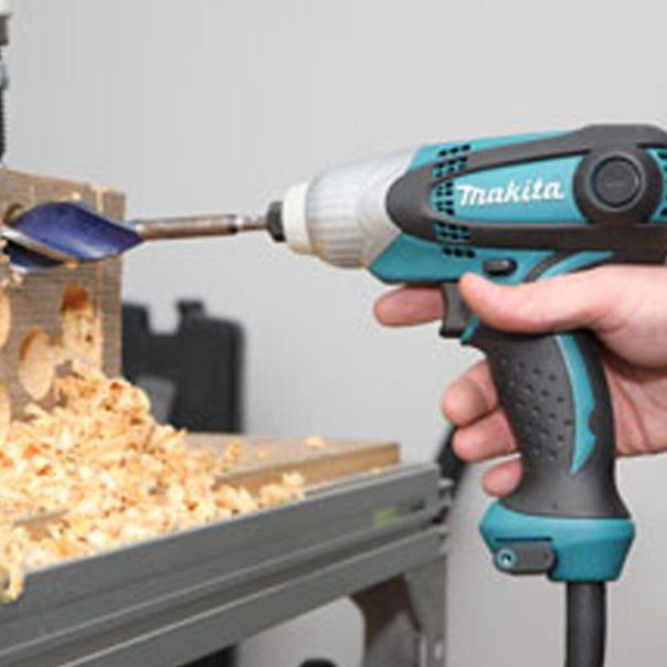 MAKITA Električni udarni odvijač TD0101F - TD0101F