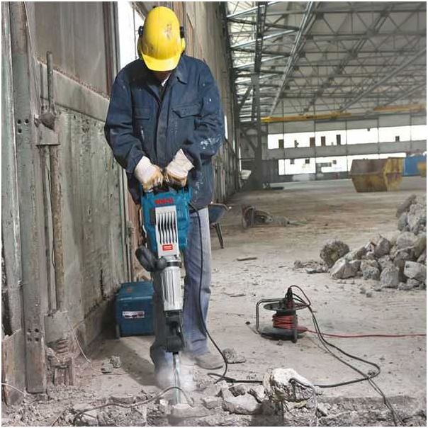 BOSCH Elektro pneumatski čekić za razbijanje GSH 16-28 , 1.750W - 0611335000