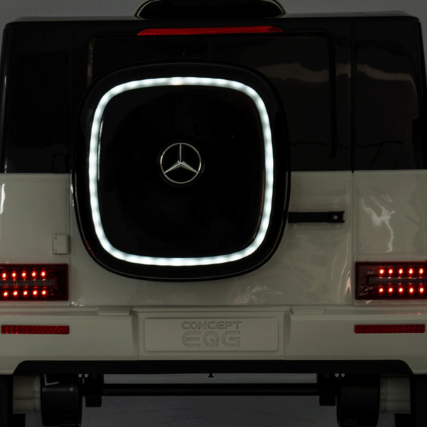 EUROBAJK Dečiji automobil na akumulator Mercedes Concept EQG, bela - 8646-1-1-1