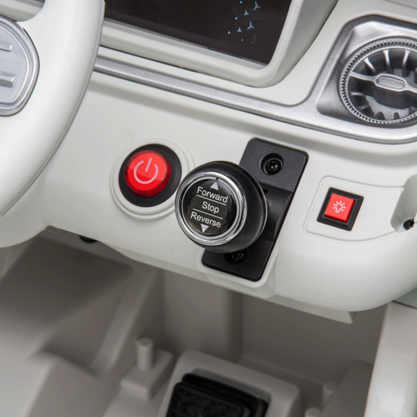EUROBAJK Dečiji automobil na akumulator Mercedes Concept EQG, bela - 8646-1-1-1