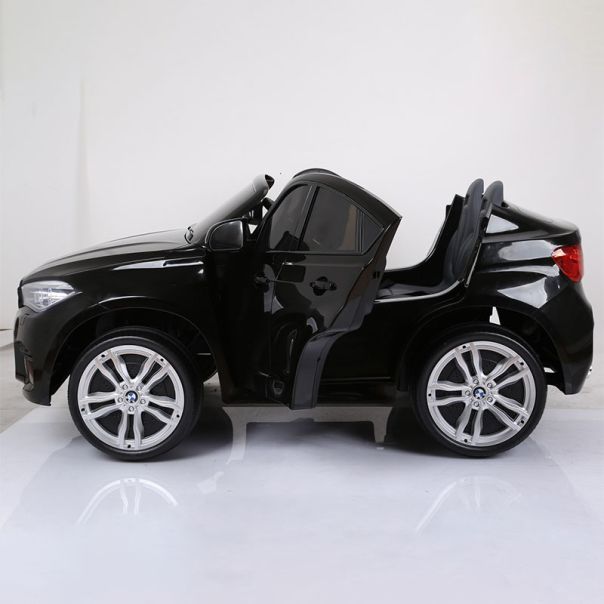 EUROBAJK Dečiji automobil na akumulator dvosed BMW X6 M, crna - 8539