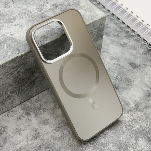 Maska COLOR METAL MagSafe za iPhone 15 Pro, srebrna - F119344