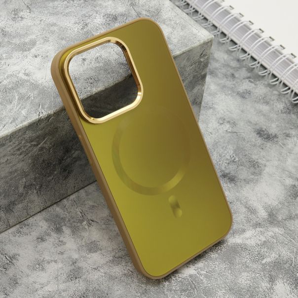 Maska COLOR METAL MagSafe za iPhone 15 Pro, zlatna - F119345
