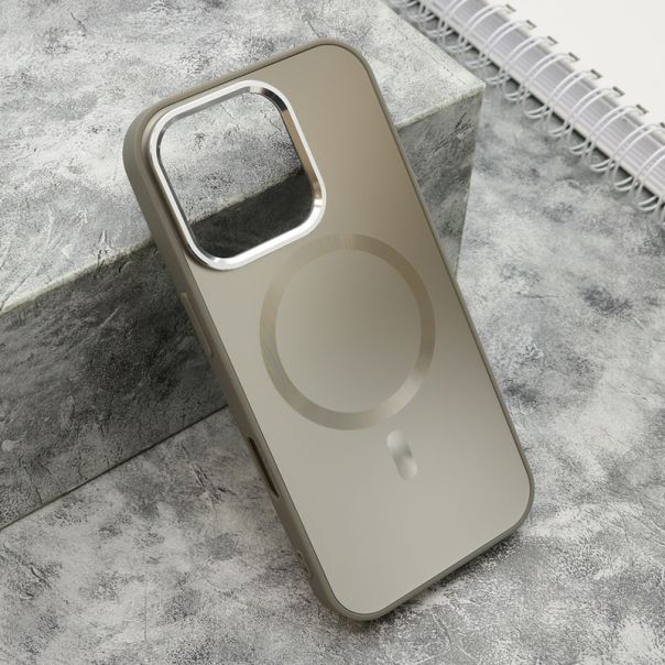 Maska COLOR METAL MagSafe za iPhone 16 Pro, srebrna - F119378